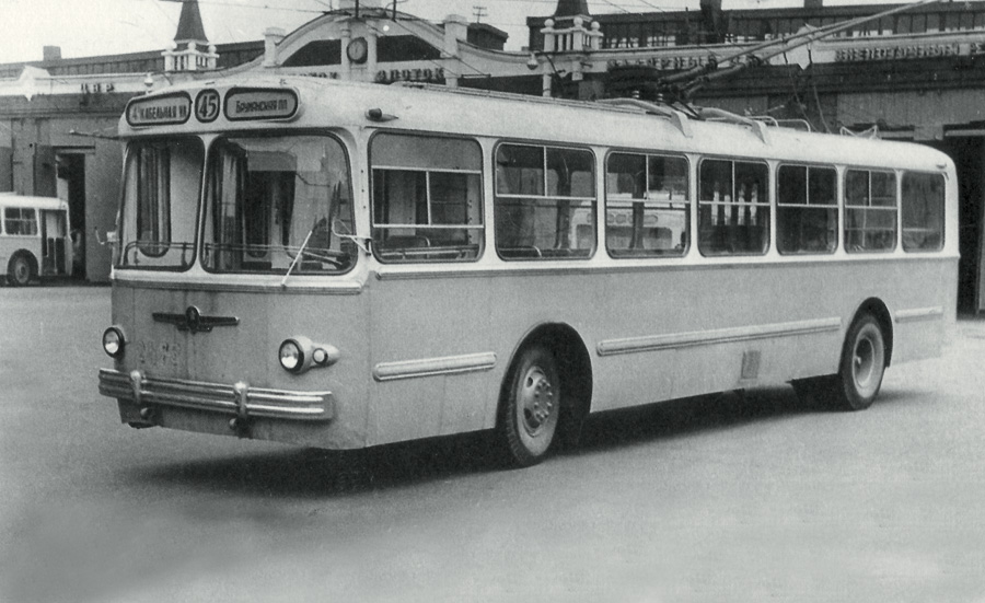 троллейбус ТБУ-1
