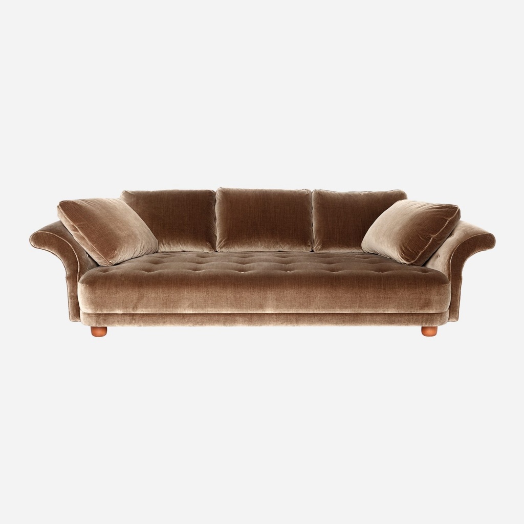 Диван Liljevalchs, дизайнер — Йозеф Франк, 1934. В настоящее время диван изготавливается в различных вариантах обивки.