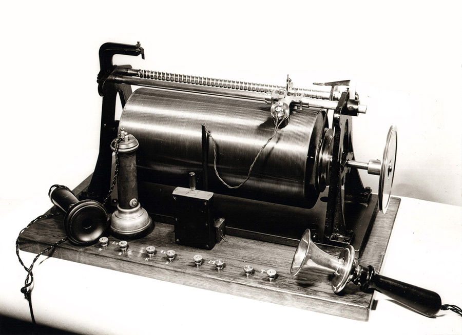 Первое устройство звукозаписи, в основе которого лежал принцип магнетизма – телеграфон