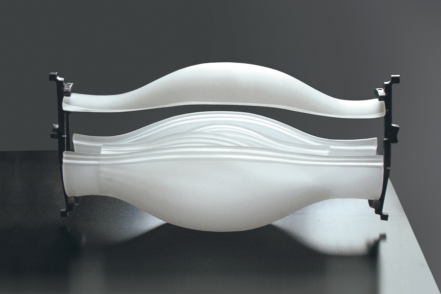 «ОТКРЫТИЕ». Хрусталь, пескоструй. 2011 г.